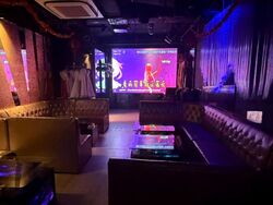 Golden Mile Tower (D7), Retail #470208151